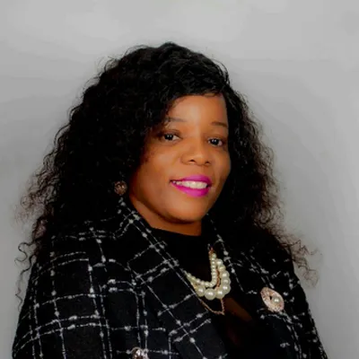 Egnes Madhaka, Company Secretary & Legal Counsel